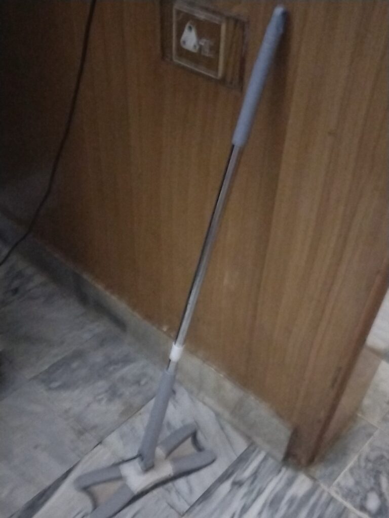 Image #1 from Waqar Ali